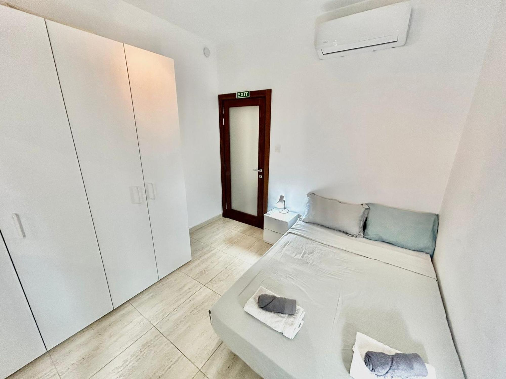 Sliema 2 Bedroom Apartment エクステリア 写真