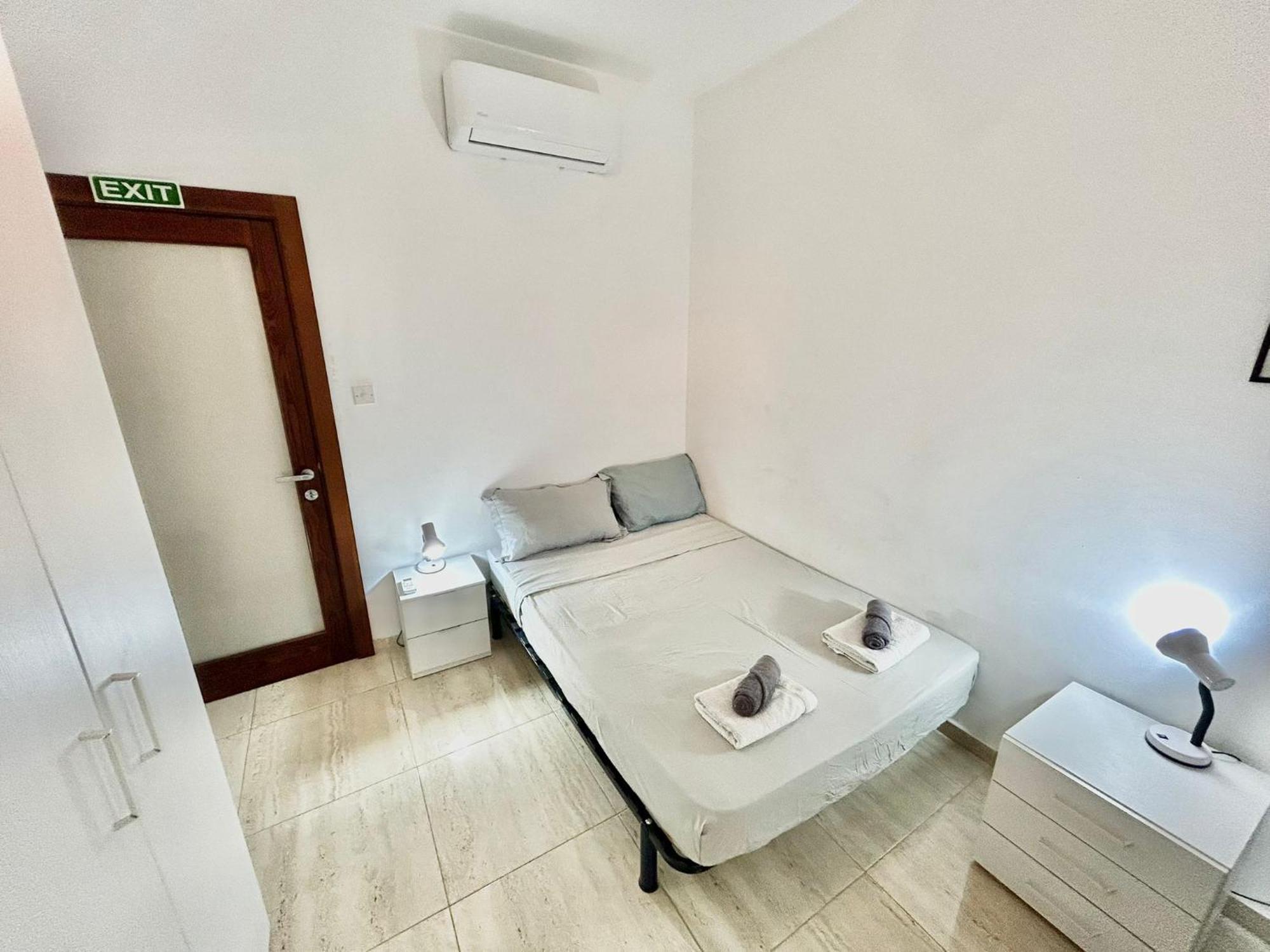 Sliema 2 Bedroom Apartment エクステリア 写真